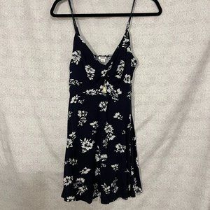 NWT Garage Twist-Front Black Floral Dress w/ Adjustable Straps (Med)